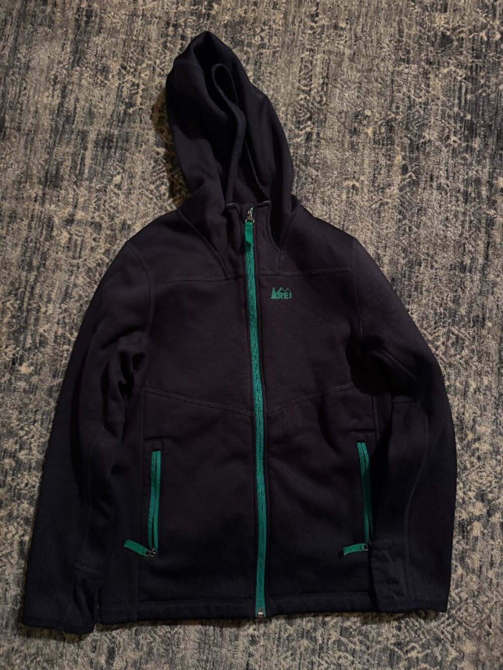 Boy 10-12 REI Dark Blue with Green Zippers Fall Jacket